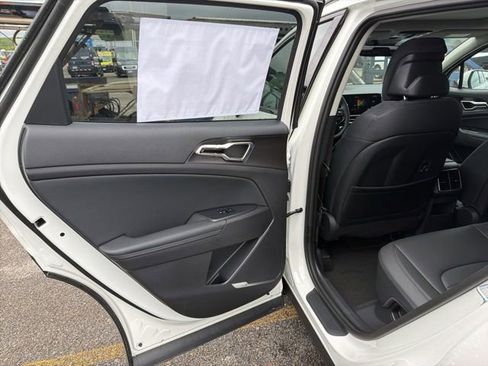 New 2026 Kia Sportage SX Prestige AWD/4WD image 10