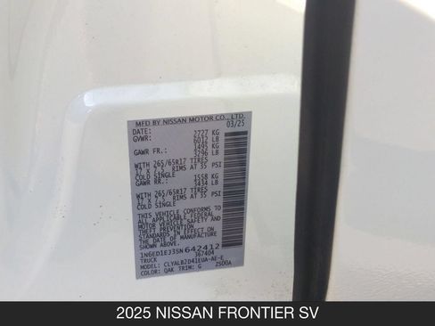 Certified 2025 Nissan Frontier SV RWD image 25
