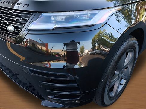 Used 2025 Land Rover Range Rover Velar Dynamic SE AWD/4WD image 16