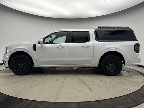 Used 2025 Ford Maverick Lobo image 2