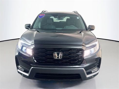Used 2023 Honda Passport Elite image 2