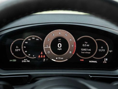 Used 2025 Porsche Cayenne Base image 26