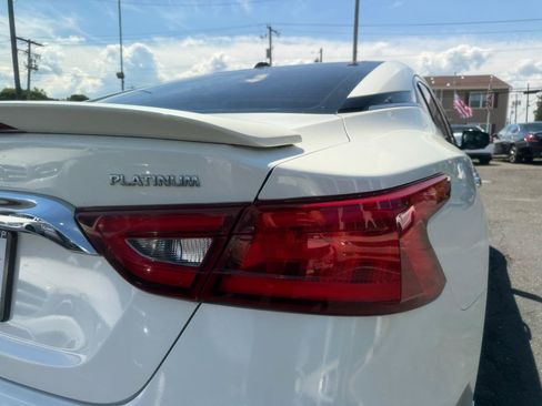 Used 2016 Nissan Maxima Platinum FWD image 28
