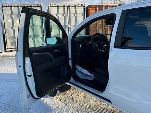 New 2026 Chevrolet Colorado Z71 image 12