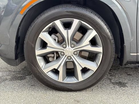 Used 2021 Hyundai Palisade Limited FWD image 2