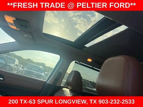 Used 2024 Nissan Pathfinder Platinum FWD image 7