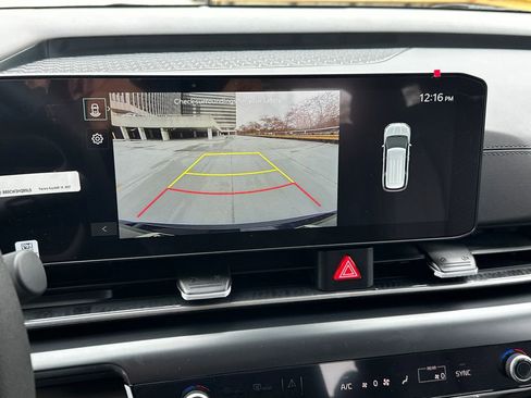 New 2026 Kia Carnival LX image 25