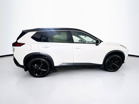 Used 2023 Nissan Rogue SV w/ SV Premium B Package AWD/4WD image 4