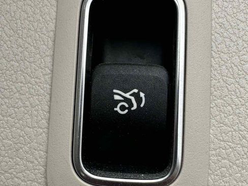 Used 2019 Mercedes-Benz A 220 4MATIC image 23