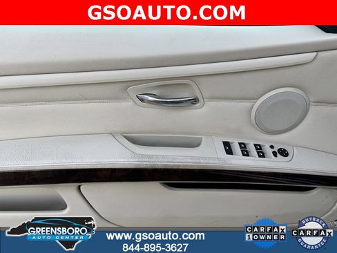 Used 2011 BMW 328i Convertible image 13