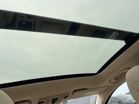 Used 2017 Mercedes-Benz GLA 250 4MATIC image 14