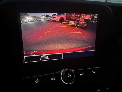 Used 2021 Chevrolet Camaro LT image 30