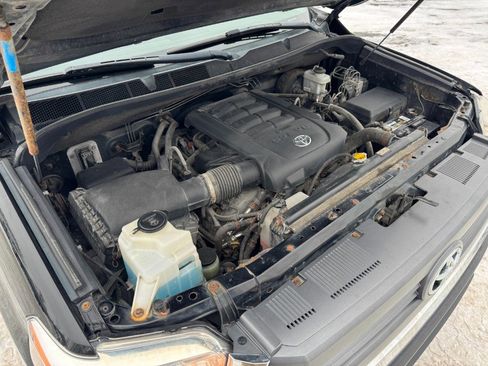 Used 2014 Toyota Tundra SR5 image 24