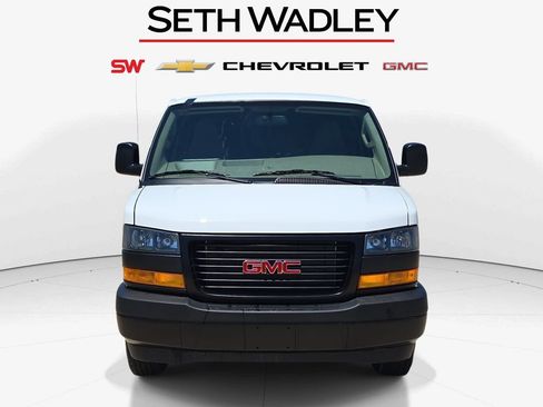 New 2026 GMC Savana 2500 w/ Driver Convenience Package RWD image 2