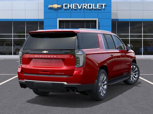 New 2026 Chevrolet Suburban Premier image 4