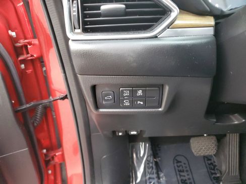 Used 2019 MAZDA CX-5 Signature image 27