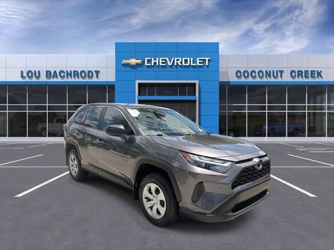 Used 2024 Toyota RAV4 LE FWD image 2