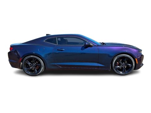 Used 2021 Chevrolet Camaro LT w/ Technology Package RWD image 7
