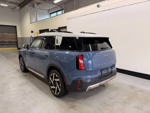 Certified 2025 MINI Cooper Countryman S w/ Comfort Package Max AWD/4WD image 3