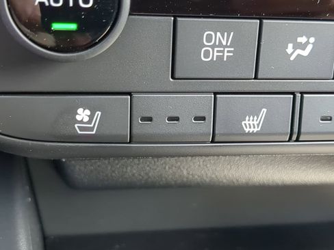 New 2026 Subaru Outback Touring image 25