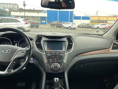 Used 2017 Hyundai Santa Fe SE w/ SE Premium Package 02 image 6