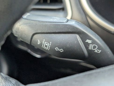 Used 2019 Ford Edge SEL w/ Equipment Group 201A image 25