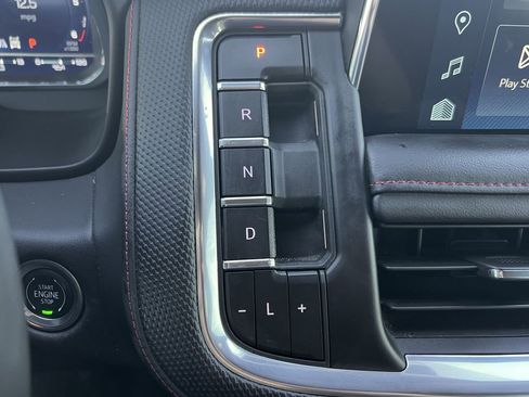 Used 2024 Chevrolet Suburban RST w/ Luxury Package image 25