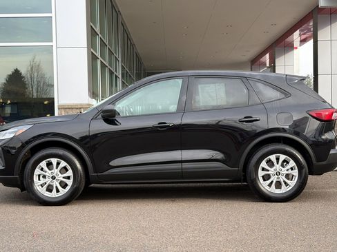 Used 2025 Ford Escape Active AWD/4WD image 7
