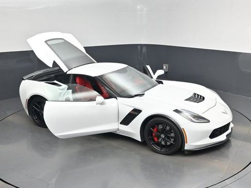 Used 2016 Chevrolet Corvette Z06 w/ 2LZ Preferred Equipment Group image 19