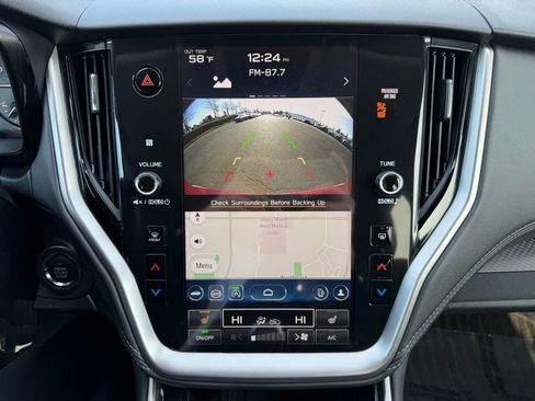 Used 2025 Subaru Outback Premium image 22