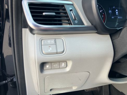 Used 2018 Kia Optima EX image 19