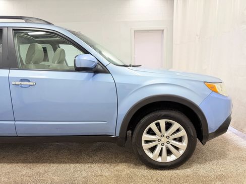 Used 2012 Subaru Forester 2.5X Premium w/ All-Weather Pkg image 8