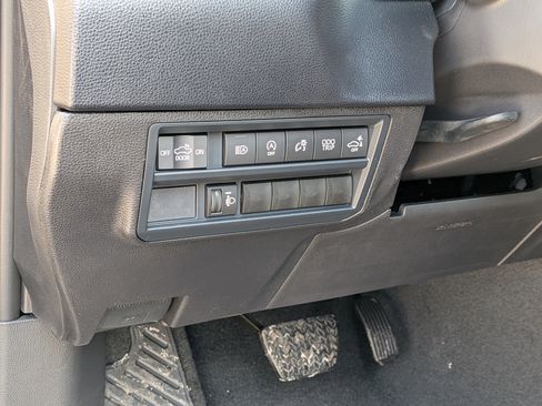 New 2026 Toyota Tundra SR5 w/ SR5 Convenience Package image 11