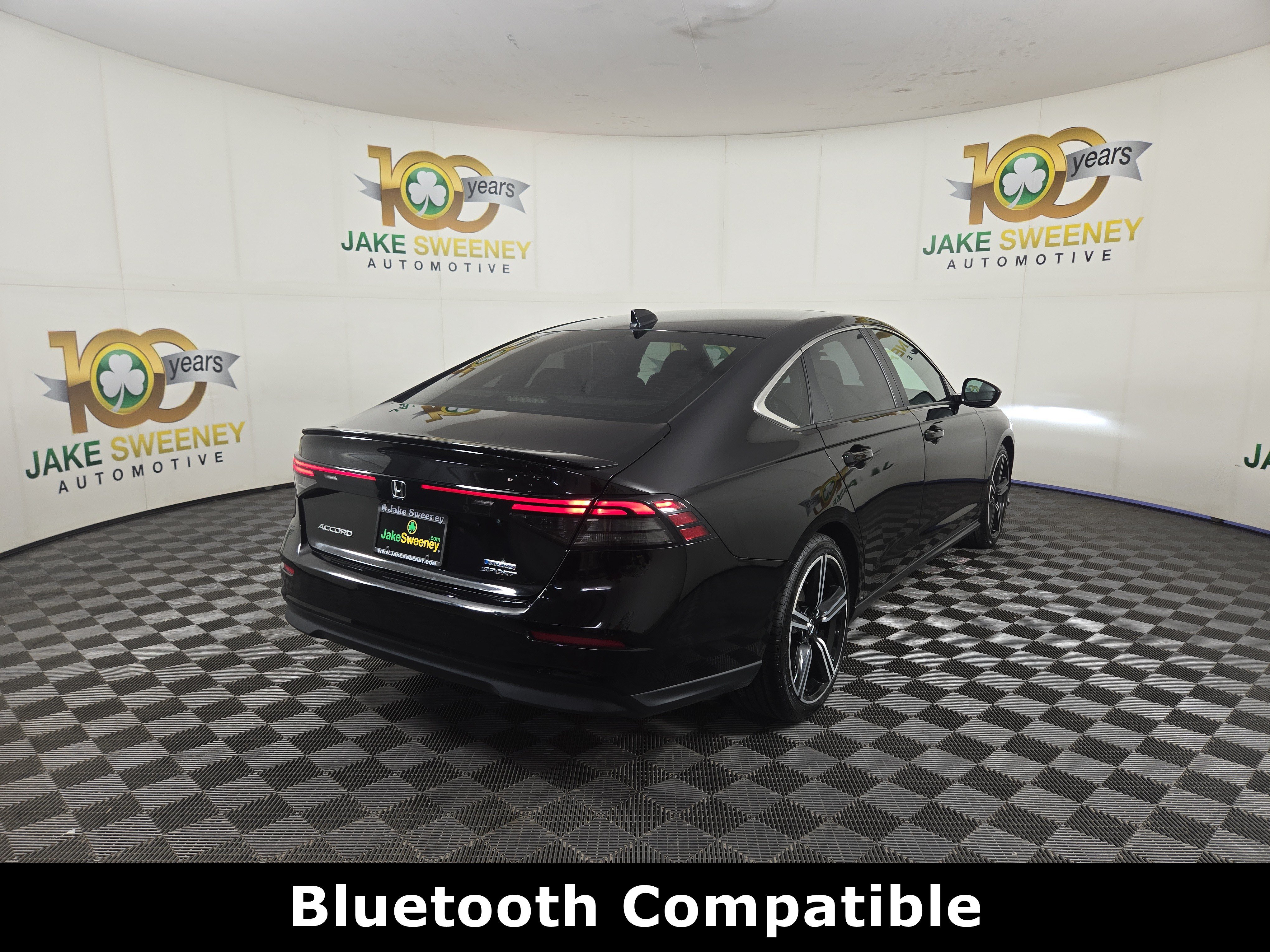 Used 2025 Honda Accord Sport image 9