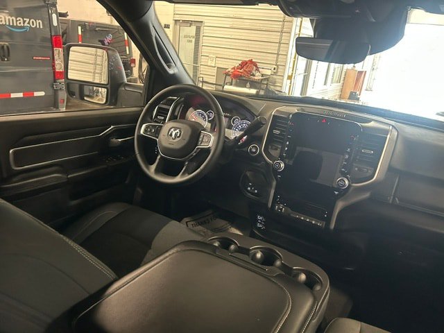Used 2025 RAM 2500 Big Horn AWD/4WD image 14