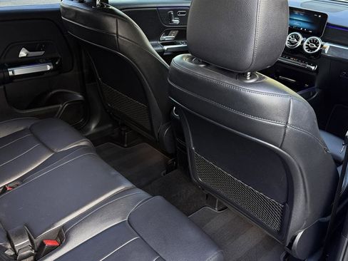 Used 2020 Mercedes-Benz GLB 250 4MATIC image 37