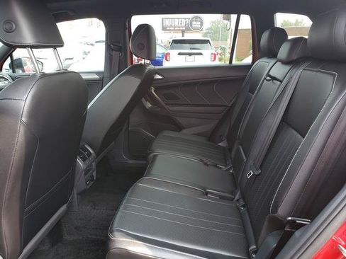 Used 2024 Volkswagen Tiguan SE R-Line AWD/4WD image 14