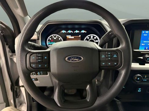 Used 2023 Ford F150 XLT w/ Trailer Tow Package image 12