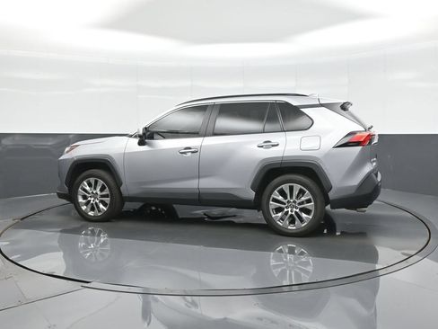 Used 2024 Toyota RAV4 XLE Premium AWD/4WD image 4