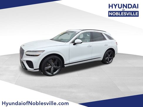 Used 2025 Genesis GV70 3.5T Sport w/ Sport Advanced Package image 1