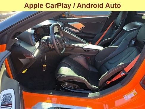 Used 2024 Chevrolet Corvette Stingray Premium Conv w/ Z51 Performance Package RWD image 10