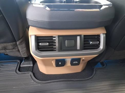 Used 2023 Ford F150 Lariat w/ Trailer Tow Package AWD/4WD image 22