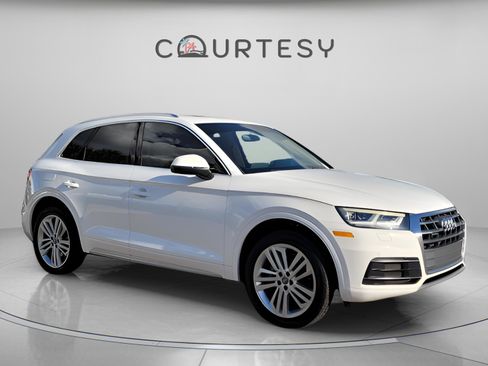 Used 2018 Audi Q5 2.0T Premium Plus image 7