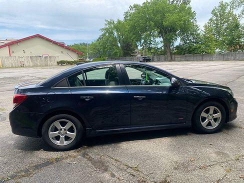 Used 2016 Chevrolet Cruze LT FWD image 6
