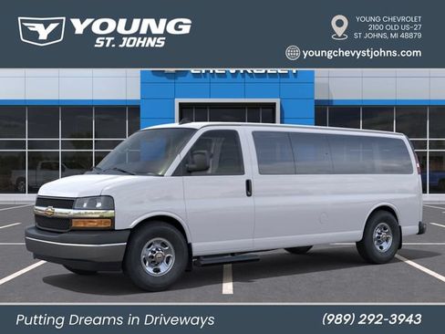 New 2026 Chevrolet Express 3500 LT w/ LT Preferred Equipment Group RWD image 2