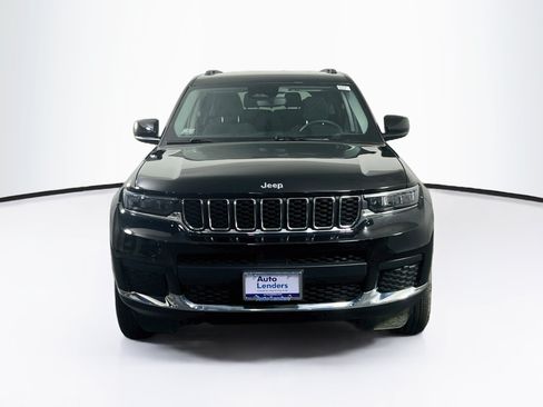Used 2023 Jeep Grand Cherokee L Laredo w/ Luxury Tech Group I AWD/4WD image 2