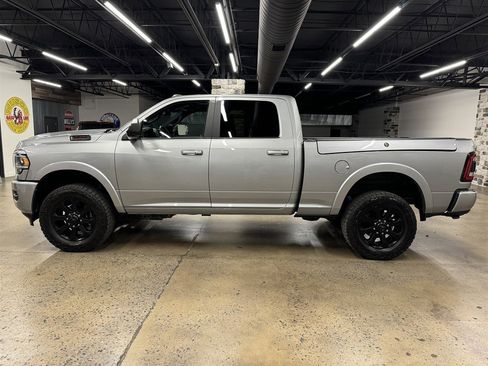 Used 2022 RAM 2500 Laramie w/ Night Edition image 4