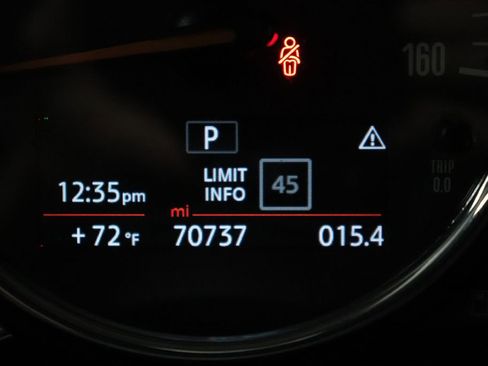 Used 2021 MINI Cooper 2-Door Hardtop w/ Storage Package image 18