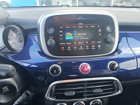 Used 2019 FIAT 500X Trekking w/ Premium Group image 7