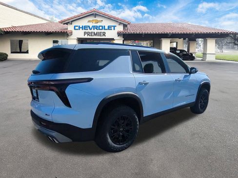 New 2026 Chevrolet Traverse Z71 w/ Enhanced Driving Package image 8